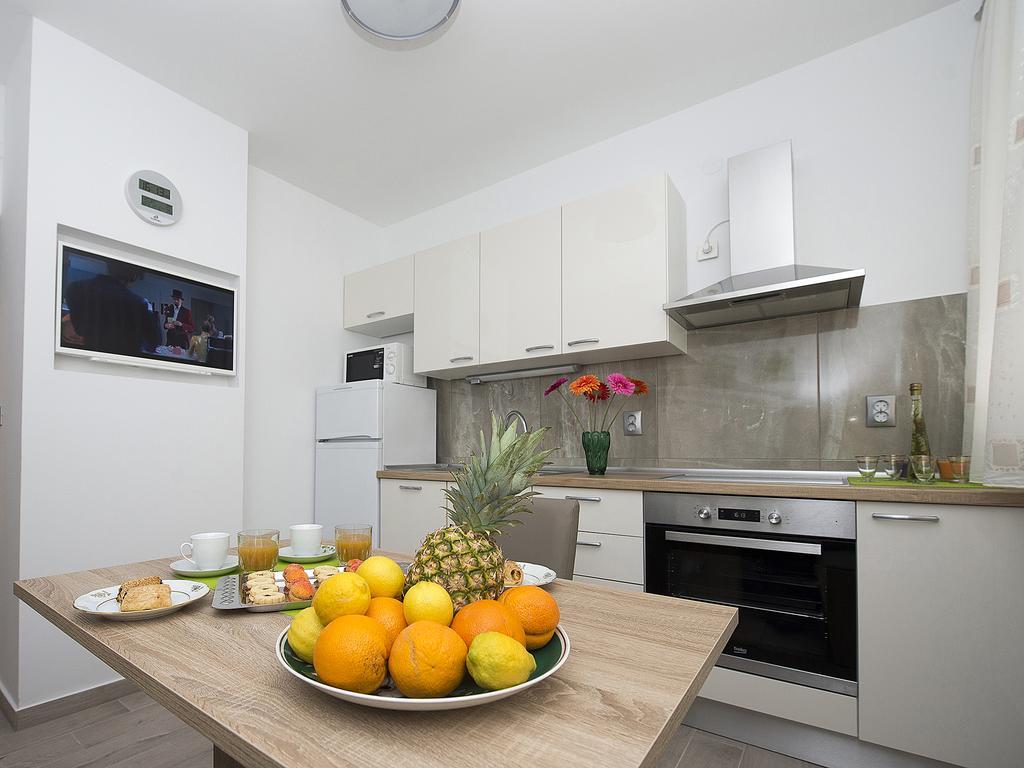 Apartment Bal Split Exterior foto